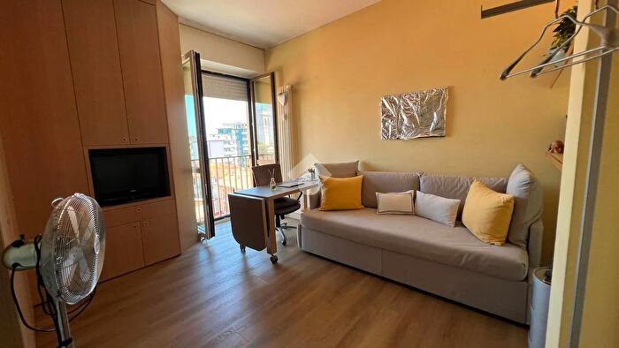 Appartamento bilocale in vendita in Via Repubblica, Novate Milanese