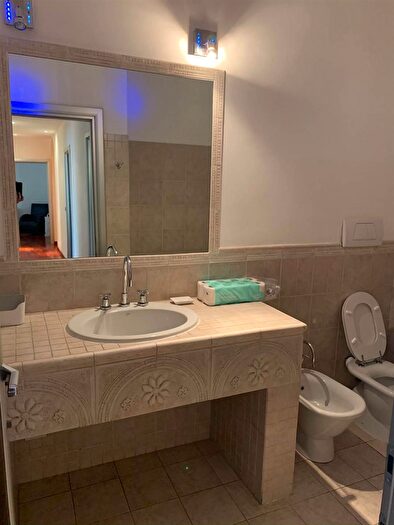 Appartamento con 5 locali in affitto in La Spezia