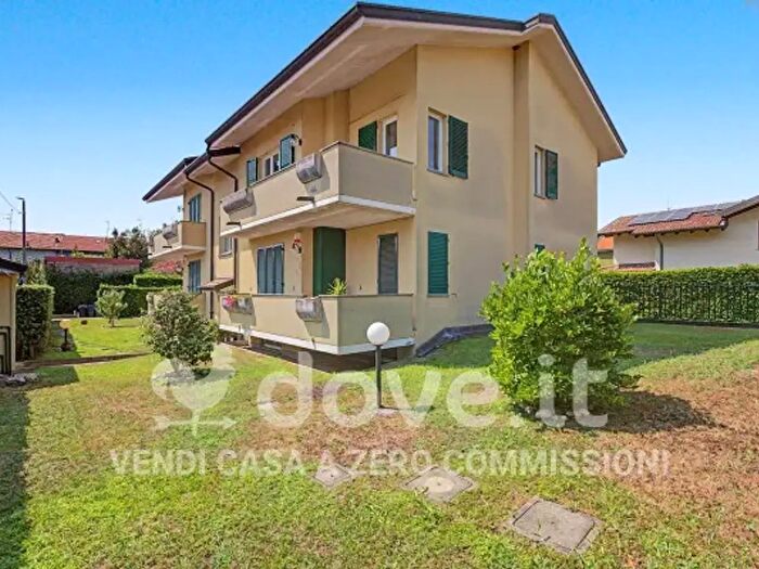 Appartamento trilocale in vendita in Via Fratelli Cervi, Paderno Dugnano