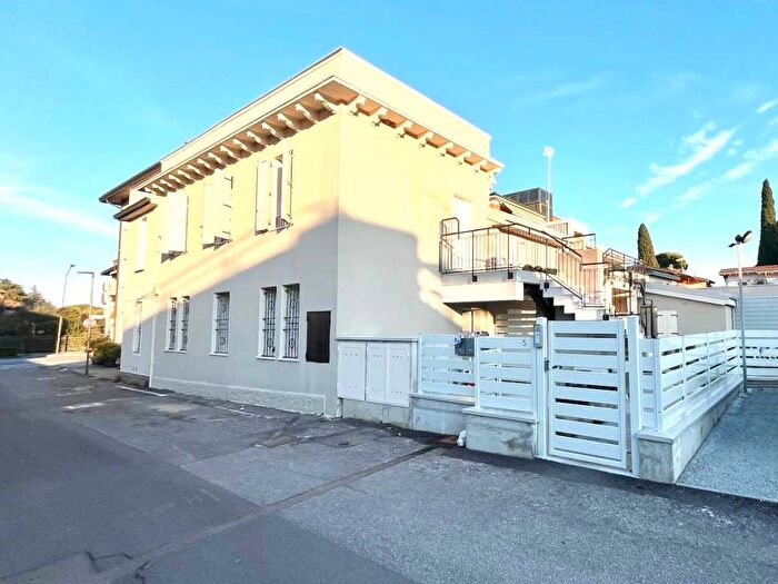 Casa quadrilocale in affitto in Via Don Primo Mazzolari, Desenzano Centro, Desenzano del Garda