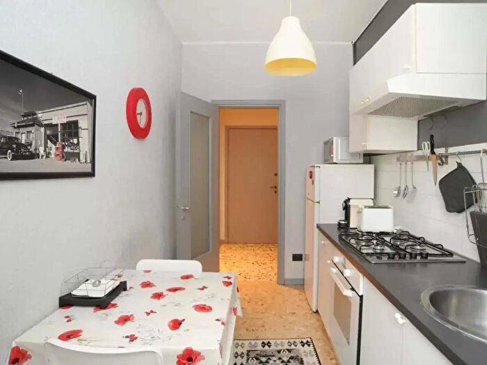 Appartamento monolocale in affitto in Via Zurigo, Milano