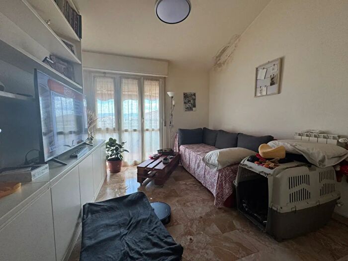 Appartamento trilocale in vendita in Via Stefano Ussi, Firenze