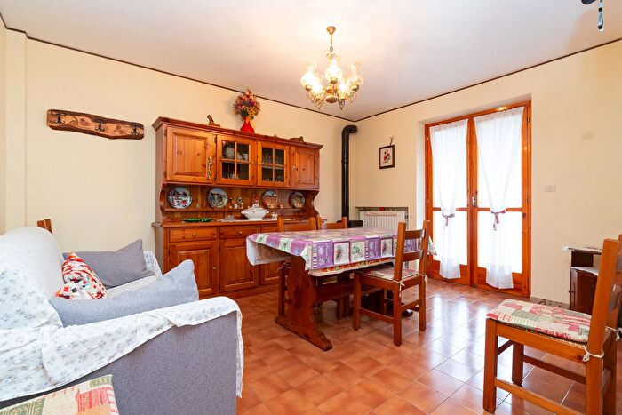 Appartamento bilocale in vendita in Borgata Barra, Sampeyre