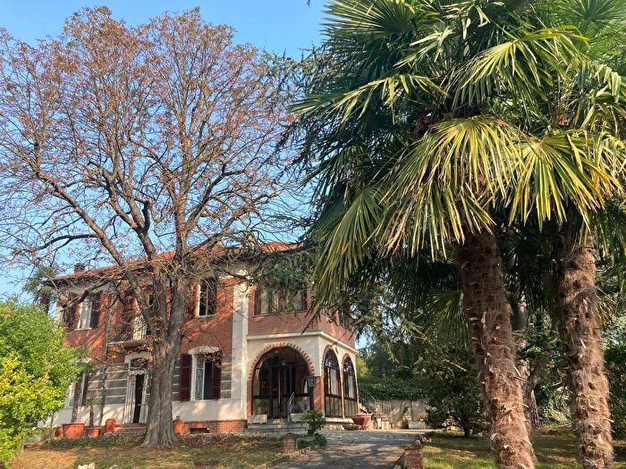 Casa quadrilocale in vendita in Via Guglielmo Marconi Cinaglio, Cinaglio