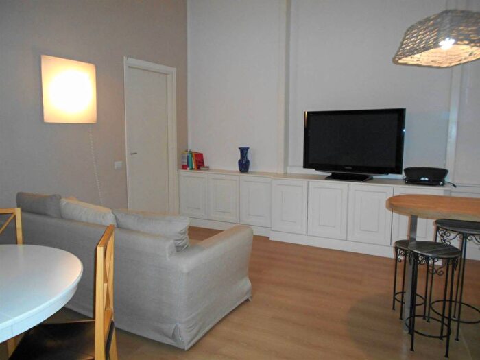 Appartamento bilocale in affitto in Via Bartolomeo Eustachi, Morgagni, Milano