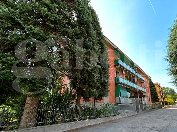 Appartamento quadrilocale in vendita in Via Gesso, Zola Predosa