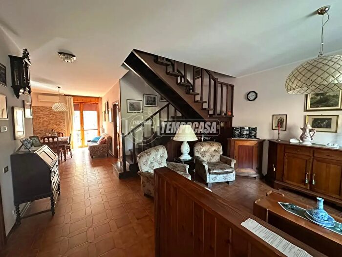 Casa quadrilocale in vendita in Formigine