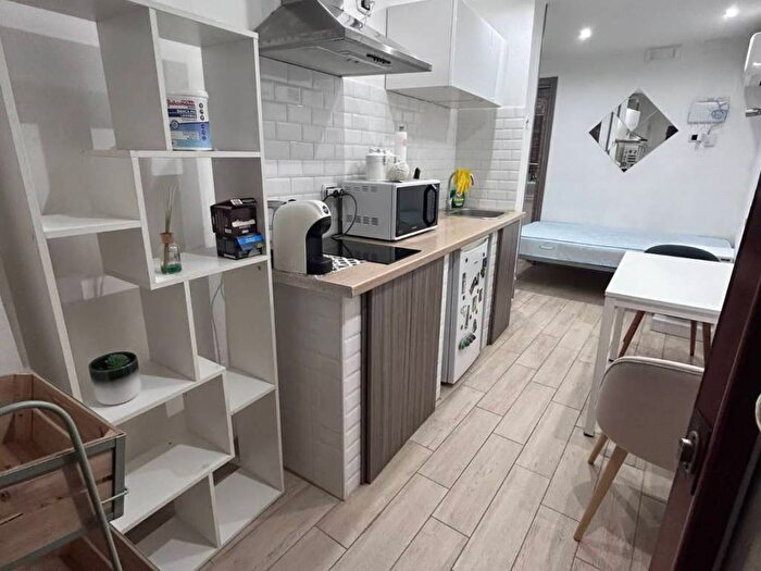 Appartamento monolocale in affitto in Via Domenico Lupattelli, Centro Storico, Perugia