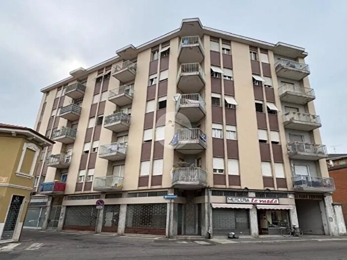 Appartamento quadrilocale in vendita in Via Valletta Fogliano, Vigevano