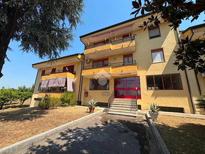 Appartamento quadrilocale in vendita in Via R Luxembourg, San Marco Evangelista