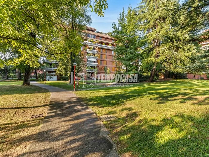 Appartamento trilocale in vendita in Via Residenza Sassi MI, Segrate
