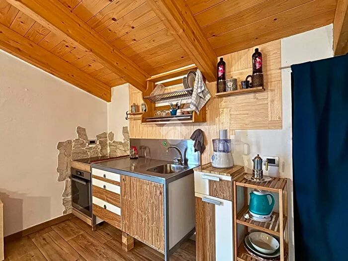 Appartamento trilocale in vendita in Via Sant Ambrogio, Darfo Boario Terme