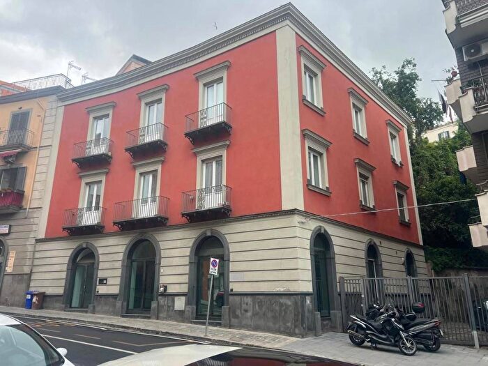 Appartamento bilocale in affitto in via pergolesi, Anfiteatro, Pozzuoli