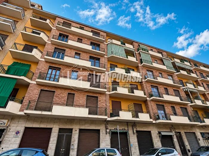Appartamento bilocale in vendita in Via Monastir, Torino