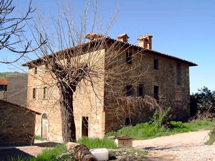 Casa in vendita in Via Circonvallazione Monte Santa Maria Tiberina, Monte Santa Maria Tiberina