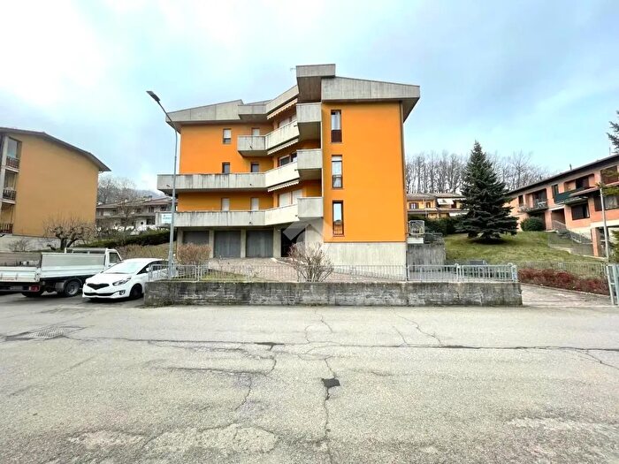 Appartamento quadrilocale in vendita in Via Tazio Nuvolari, Pavullo Nel Frignano