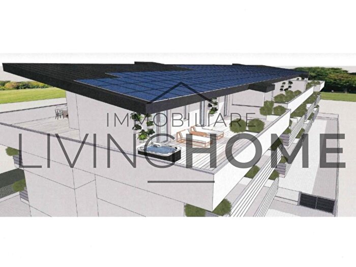 Appartamento quadrilocale in vendita in Via Dismano, Cesena