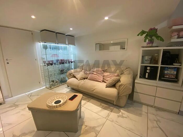 Casa bilocale in vendita in Via Vittorio Emanuele Terzo, Giardini Naxos