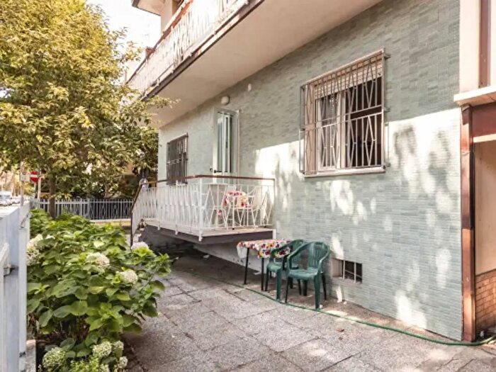 Appartamento con 5 locali in vendita in Viale Vincenzo Monti, Riccione