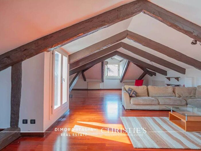 Appartamento con 6 locali in affitto in Guglie San Leonardo, Venezia