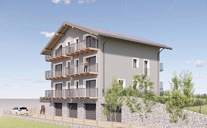 Case in Vendita e in Affitto - 2