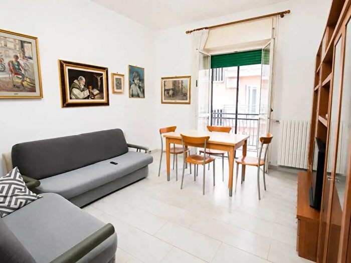 Appartamento trilocale in vendita in Salerno