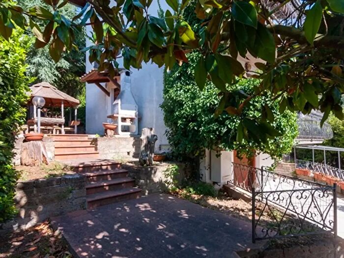 Casa con 6 locali in vendita in Loc Finoria, Gavorrano