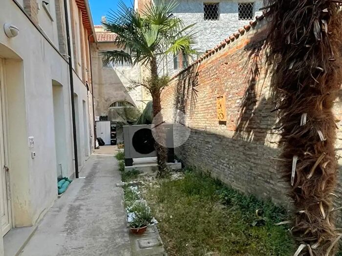 Appartamento trilocale in vendita in Via Amendola G, Lugo