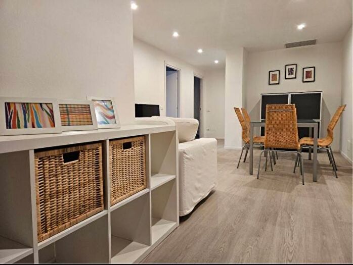 Appartamento con 5 locali in affitto in Via Nino Bonnet, Garibaldi Corso Como, Milano