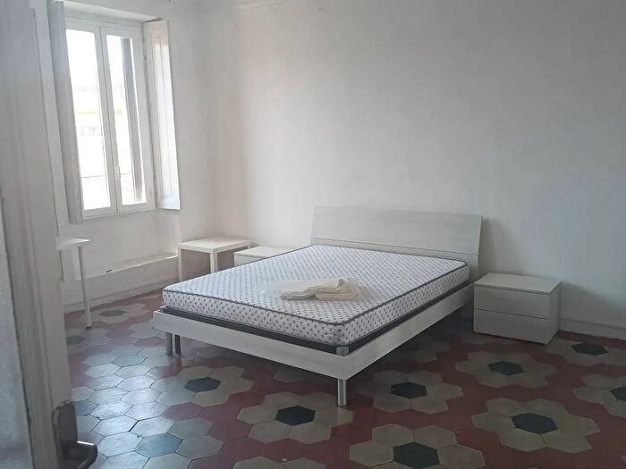 Appartamento trilocale in affitto in Via Spartaco, Milano