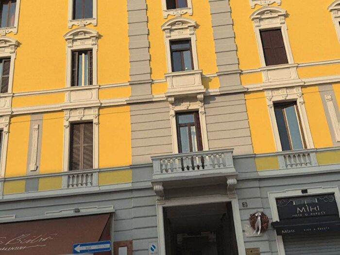 Appartamento bilocale in affitto in Via Alserio, Zara, Milano