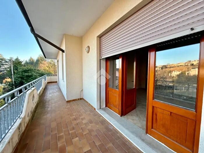 Casa con 8 locali in vendita in Via Caldoie, Cavaso Del Tomba