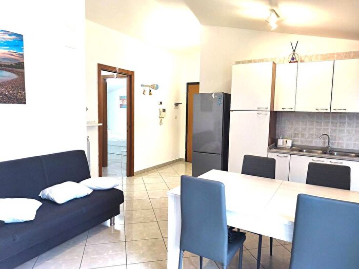 Appartamento trilocale in affitto in Corso Strasburgo, Porto Allegro, Montesilvano