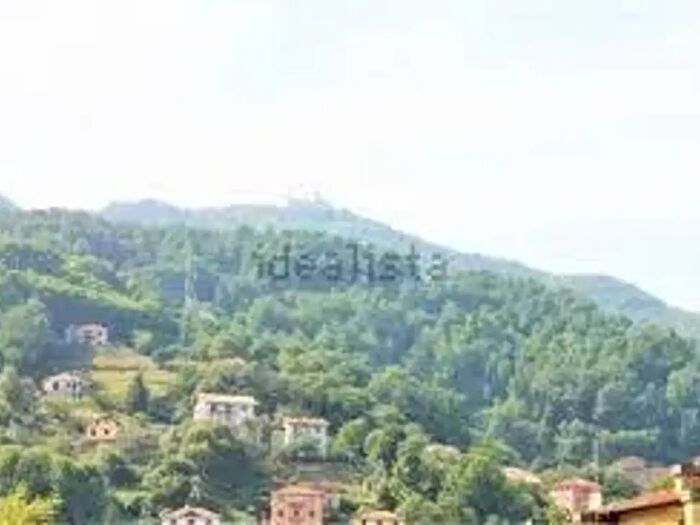 Appartamento con 7 locali in vendita in Genova