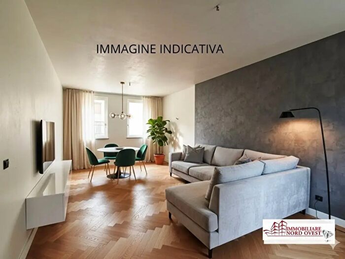 Appartamento trilocale in vendita in Piazza del Popolo Snc, Arluno