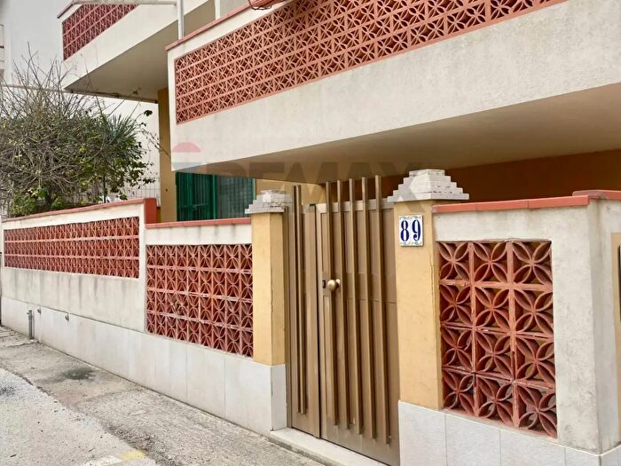 Appartamento trilocale in vendita in Viale Lido, Pachino