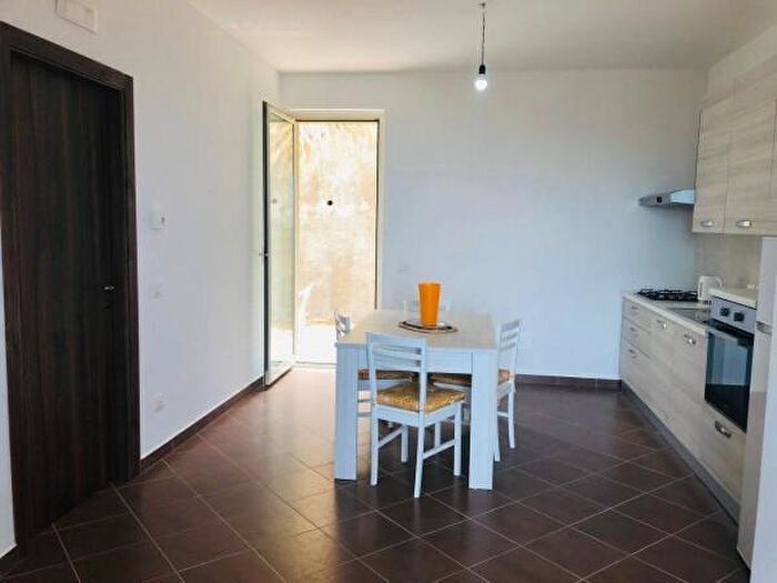 Appartamento bilocale in vendita in Strada Provinciale di Piraino, Piraino