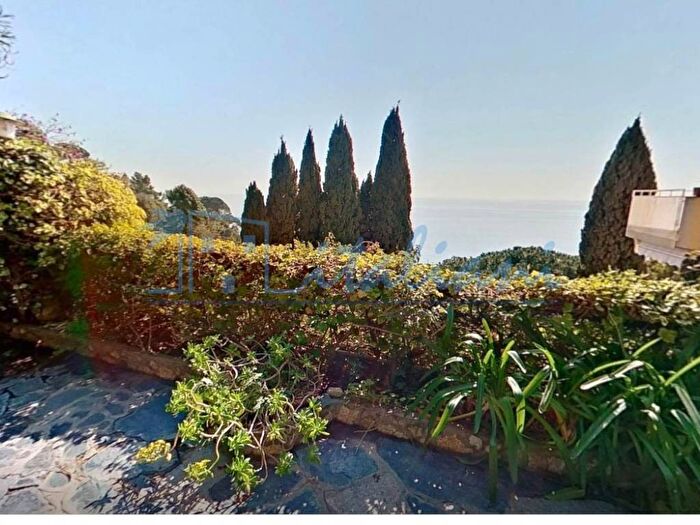 Appartamento bilocale in affitto in Via dei Gerani, SantAmbrogio, Varazze