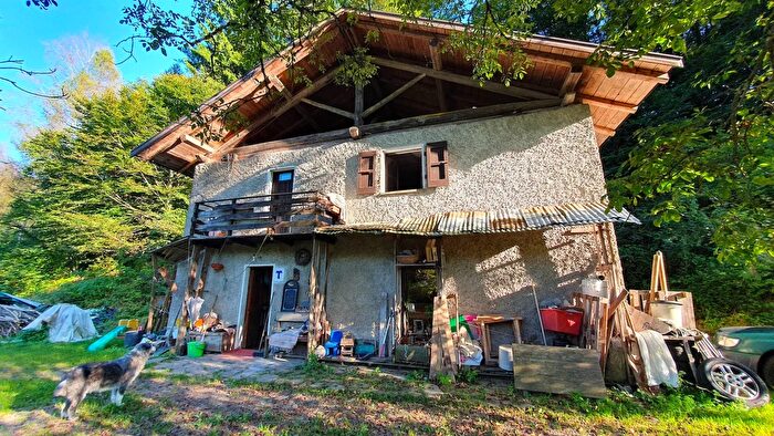 Casa trilocale in vendita in Frazione Saone, Tione Di Trento