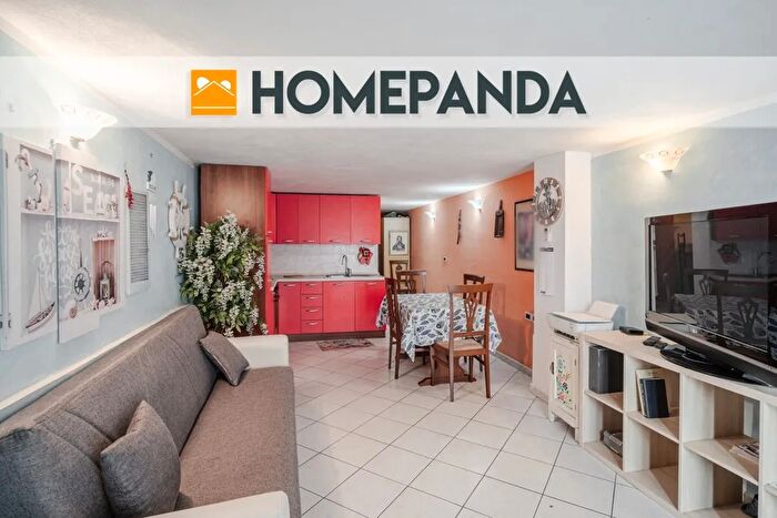 Appartamento bilocale in vendita in Via Zeffiro Massa, Sanremo