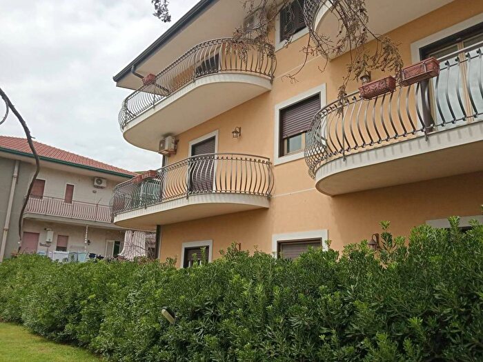 Appartamento con 5 locali in affitto in Via Attilio Grimaldi, Centro, Tremestieri Etneo