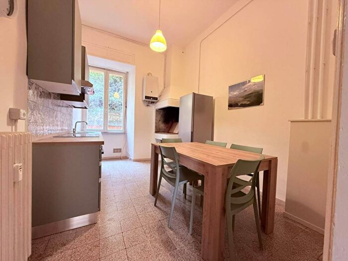 Appartamento con 6 locali in affitto in Via Fiorenzo di Lorenzo, Centro Storico, Perugia
