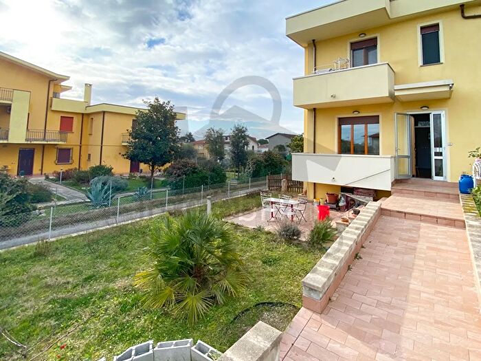 Casa trilocale in vendita in Poggio Torriana Rn, Poggio Torriana