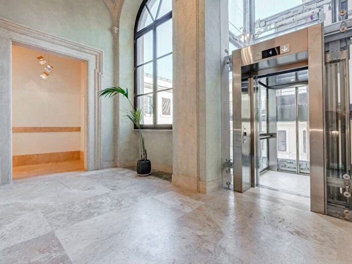 Appartamento trilocale in affitto in Via del Córso, Montecitorio, Roma