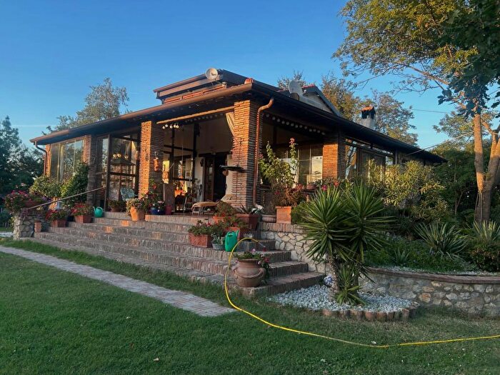 Casa con 7 locali in vendita in Via Valle, Sogliano Al Rubicone