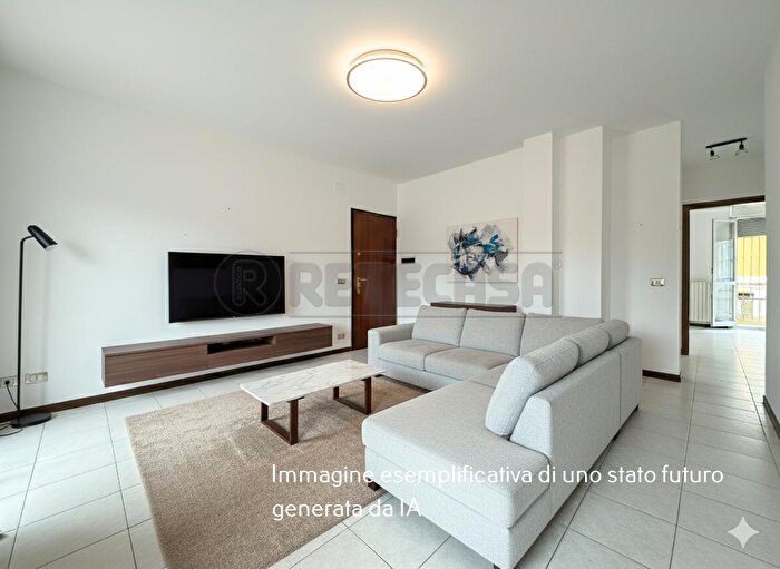 Appartamento trilocale in vendita in Via Pianette, Bagnolo Cremasco