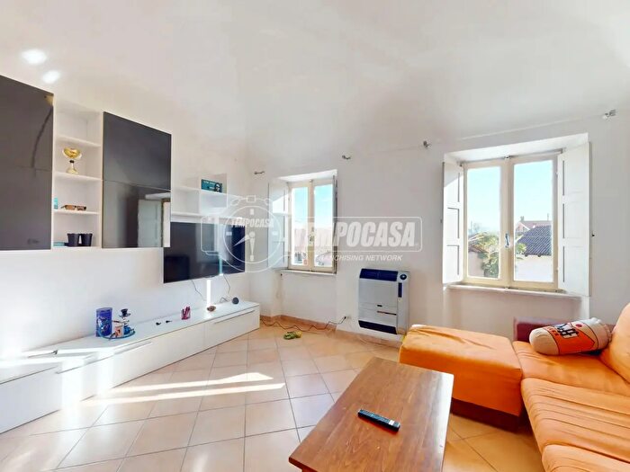 Appartamento bilocale in vendita in Via Roma, Pocapaglia