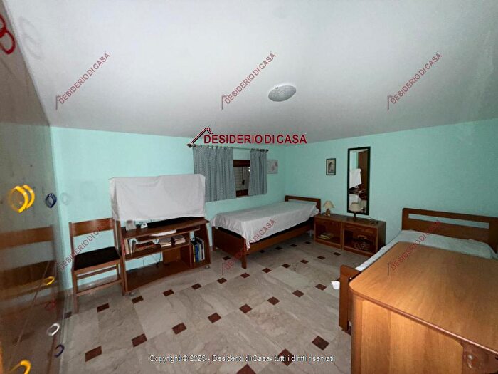 Casa con 10 locali in vendita in Via De Mauro Balestrate Pa Italia, Balestrate