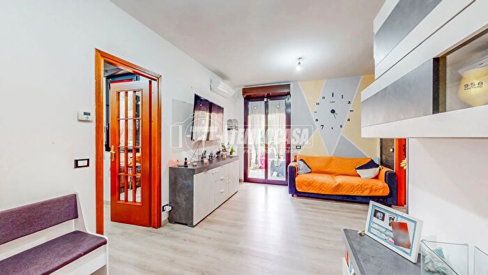 Appartamento trilocale in vendita in Via Solimei, Castelfranco Emilia