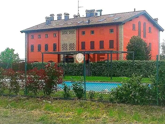 Casa con 7 locali in vendita in Bastiglia